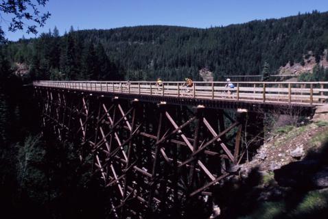 Bild 12 zur Urlaubsidee »Kanada Kettle Valley Eisenbahn - Eine abenteuerliche Radtour über ehemalige Eisenbahnstrecken im Südwesten Kanadas.«