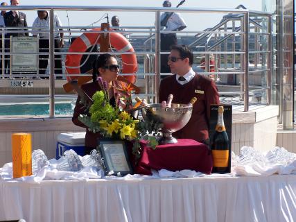 Bild 2 zur Urlaubsidee »Mit der Queen nach London - Queen Mary 2 - Königin der Meere«