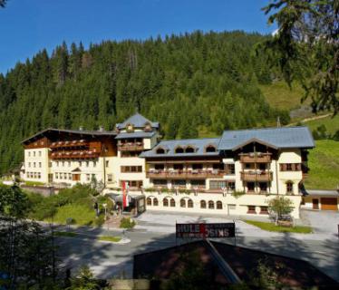 Bild 1 zur Urlaubsidee »Wander- & Wellnessurlaub in den Kitzbüheler Alpen«