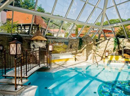 Bild 1 zur Urlaubsidee »Kinderlachen im Burghotel im Oldenburger Münsterland«