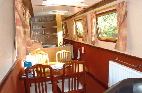 Bild 9 zur Urlaubsidee »Narrowboat Hausboot Charter in England / Schottland«