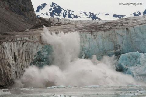 Bild 2 zur Urlaubsidee »Spitzbergen mit der Antigua - Natur intensiv erleben, Wandern, Fotographie«