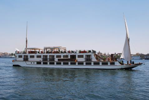 Bild 49 zur Urlaubsidee »AMUN-RE  Ihre ärztlich betreute Reise «