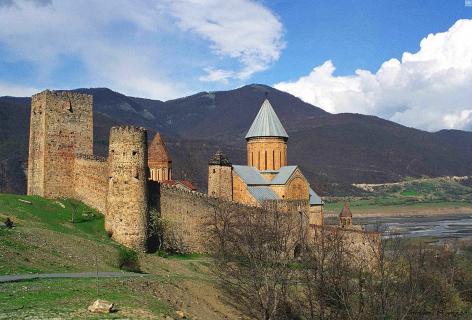 Bild 3 zur Urlaubsidee »Eine Kultur- & Weinreise nach Georgien/Region Kachetien - "Georgien - das Land des Weines" (9 Tage)«