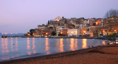 Bild 3 zur Urlaubsidee »Glasperlenseminar am Bracciano See bei Rom«