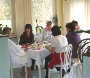 Bild 1 zur Urlaubsidee »Gesund im Urlaub – Klassische Schönheitsfarm im Schwarzwald vereint Beauty und Medical Wellness «