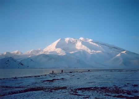 Bild 1 zur Urlaubsidee »Bergsteigen am Muztagh ata /China 2011«