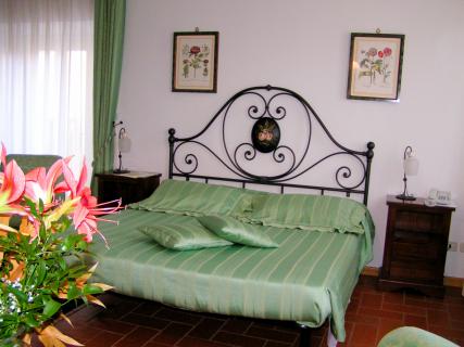 Bild 3 zur Urlaubsidee »Frühling in der Toskana - Massa Marittima«