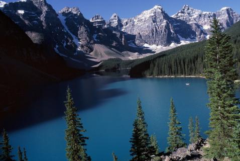 Bild 8 zur Urlaubsidee »Kanada Rocky Mountains - vorbei an türkis-farbenen Seen, tosenden Wasserfällen und mächtigen Gletschern«