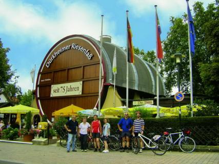 Bild 10 zur Urlaubsidee »Radfahren & Genießen – Entdecker- und Erlebnisradtouren an der Deutschen Weinstraße.«