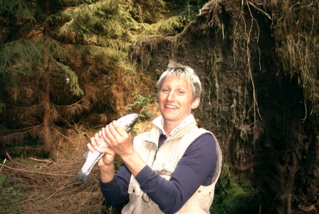 Bild 4 zur Urlaubsidee »Naturprogramme in der Eifel seit 1976 - Entdecken-Erleben-(Über)Leben - Survival - Safaris in Tansania«