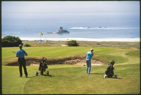 Bild 1 zur Urlaubsidee »Englisch & Golf auf der Blumeninsel Jersey«