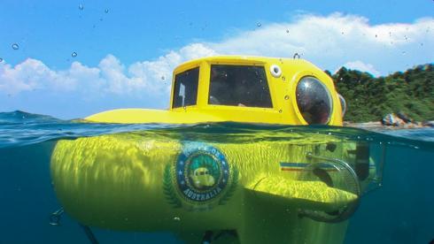 Bild 1 zur Urlaubsidee »Neue Tour ab Fitzroy Island: Mit dem Mini-U-Boot durchs Great Barrier Reef «