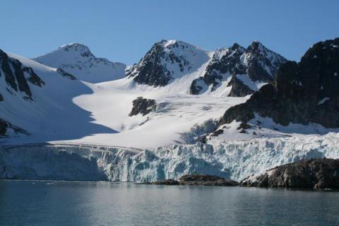 Bild 8 zur Urlaubsidee »Spitzbergen mit der Antigua - Natur intensiv erleben, Wandern, Fotographie«