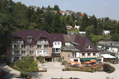 Bild 2 zur Urlaubsidee »Kochkurs und Frühlingsmenü am Sorpesee«