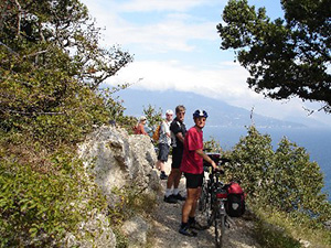 Bild 2 zur Urlaubsidee »Aktivreisen auf der Halbinsel Krim: Rad- & Wanderreisen an der Südküste der Krim:«