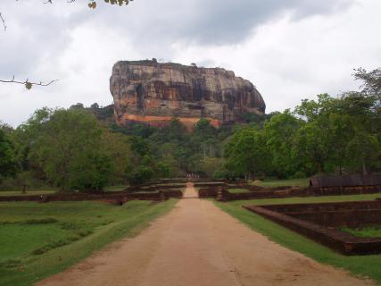 Bild 3 zur Urlaubsidee »WIEDERGEBURT AUF SRI LANKA-ERLEBEN DES EINS-SEINS«