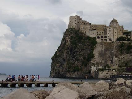 Bild 7 zur Urlaubsidee »Grillen in den Fumarole von Ischia«
