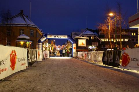 Bild 1 zur Urlaubsidee »Tromsö - Polar Night Halbmarathon & 10 km am 04.01.2014«
