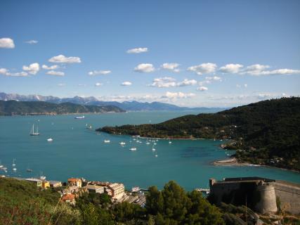 Bild 4 zur Urlaubsidee »Cinque Terre - Weinberge mit Meerblick«