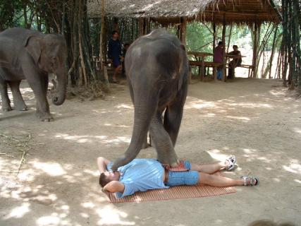 Bild 4 zur Urlaubsidee »Thailand: Kanchanaburi  Erlebnis und Abenteuer - Reisen«