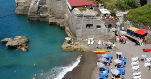 Bild 1 zur Urlaubsidee »Erholungsparadies Ischia für Singles & Naturliebhaber«