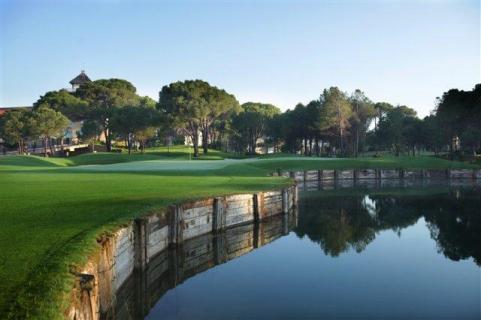 Bild 2 zur Urlaubsidee »Golfurlaub im 5-Sterne Luxus-Hotel & Spa – Türkische Riviera für Single-Golfer«