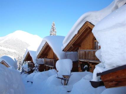 Bild 3 zur Urlaubsidee »Skiurlaub auf der Almhütte – Die Winterdestination für Singles & Alleinreisende!«