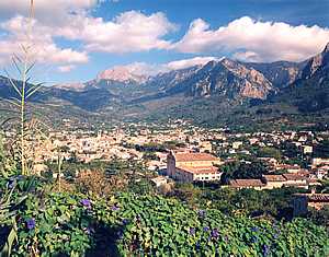 Bild 1 zur Urlaubsidee »Wandern von Hütte zu Hütte im Tramuntana Gebirge auf Mallorca«