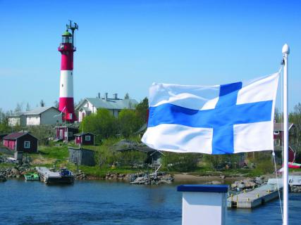 Bild 1 zur Urlaubsidee »Außergewöhnliche Leuchttürme an der finnischen Westküste mit Suomi Travel«