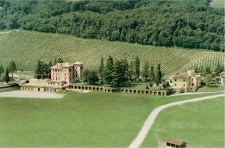 Bild 2 zur Urlaubsidee »Majestätischer Landsitz Provinz Alessandria - Piemont«