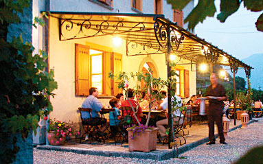 Bild 2 zur Urlaubsidee »Weinstrasse Tessin «