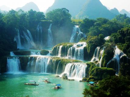 Bild 1 zur Urlaubsidee »Fahrrad- und Wandertour durch die Karstlandschaft in SW-China 2010«