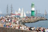 Urlaubsidee »Ab Berlin: Mit dem Historischen Schnellzug im August zur Hanse Sail nach Rostock«