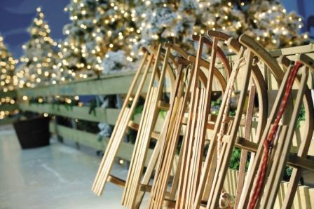 Bild 1 zur Urlaubsidee »Winterliche Kurzurlaube bei Center Parcs: Weihnachtszeit zwischen Winterromantik und Tropenflair«