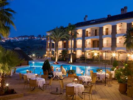 Bild 2 zur Urlaubsidee »Golfreise Andalusien: Eine Woche Golfen in den Bergen Malagas«